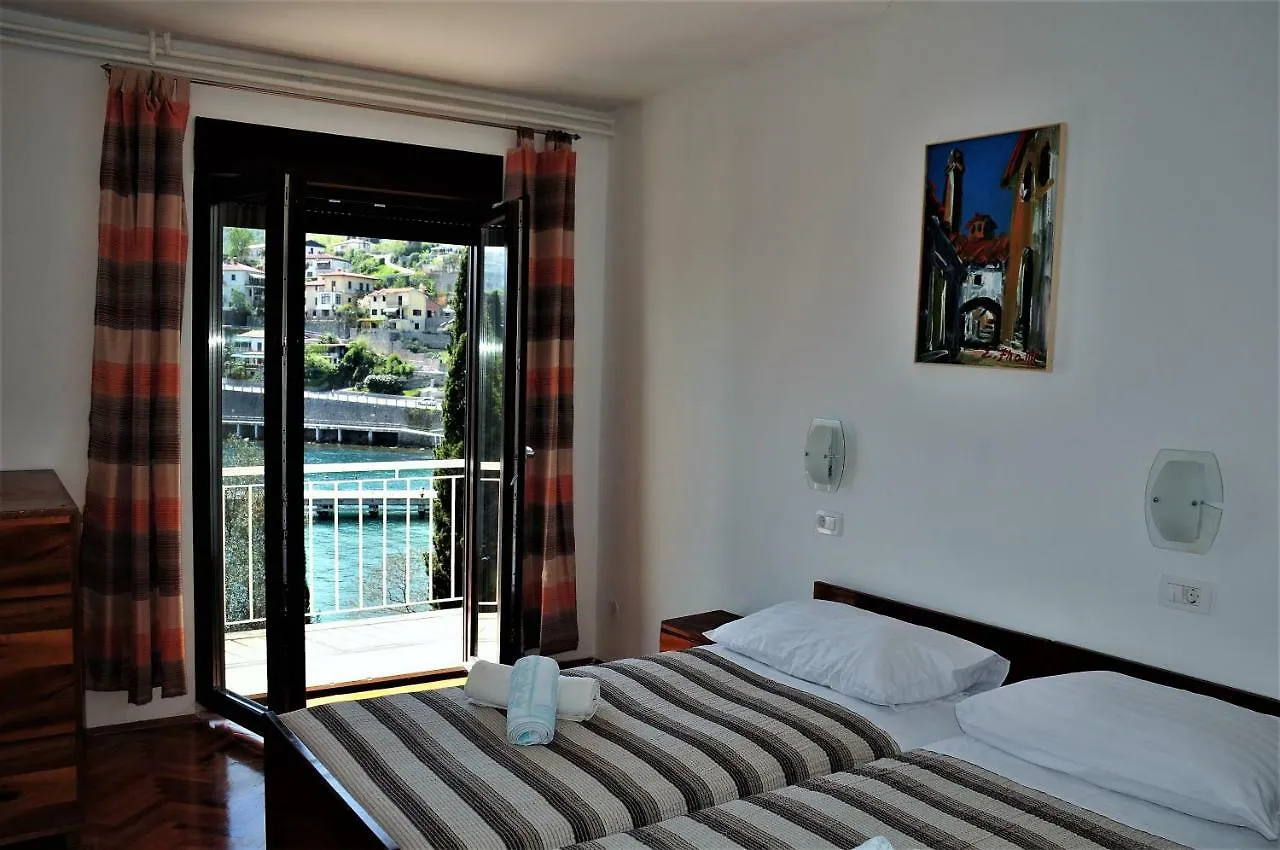 Apartmani Kadmen Ika